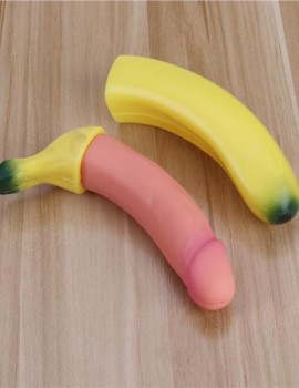 Man's sexy squirting banana