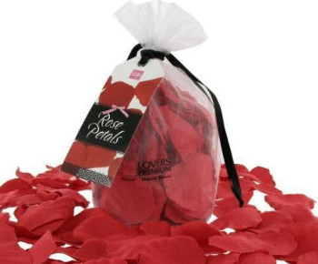 Lovers premium rose petals