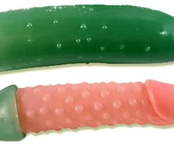Man's sexy squirting cucumber
